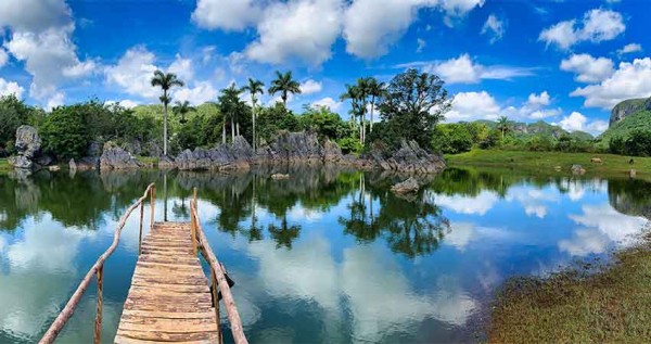 Pinar del rio: the westernmost and its goodies}}